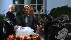 Jane Castor pardons turkey with ties to ISIS