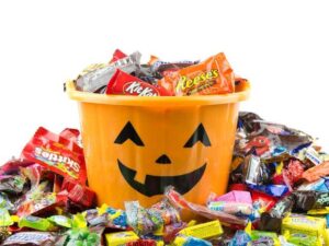 Quiz: What kind of Halloween candy are you?