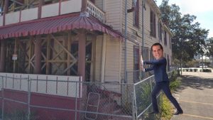 717 Parking owner spotted trying to topple Jackson House