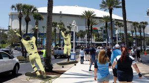 Rays statues will be easily portable